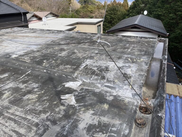 静岡県三島市　屋上防水工事をウレタン通気緩衝工法にて行いました