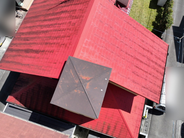 藤枝市J様邸_雨漏り修理SGLカバー_塗装施工前＿上空