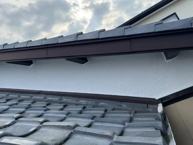 藤枝市_破風と鼻隠し板金施工後2