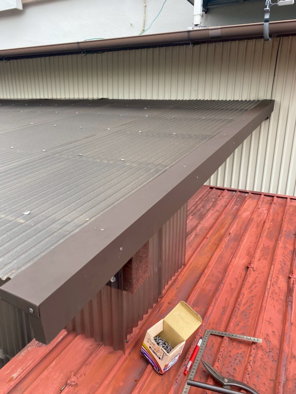 焼津市A様_カーポート屋根張り替え_施工後ポリカ