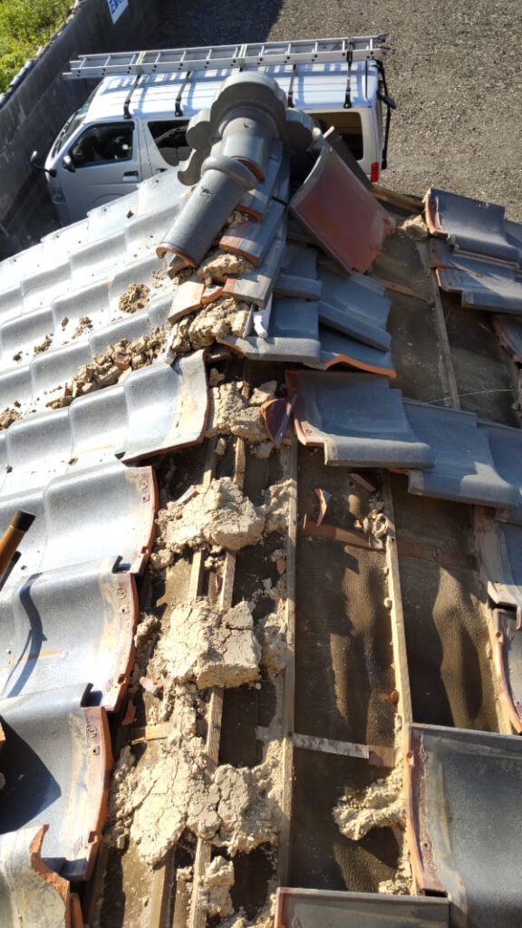 静岡県焼津市_瓦屋根復旧_施工前