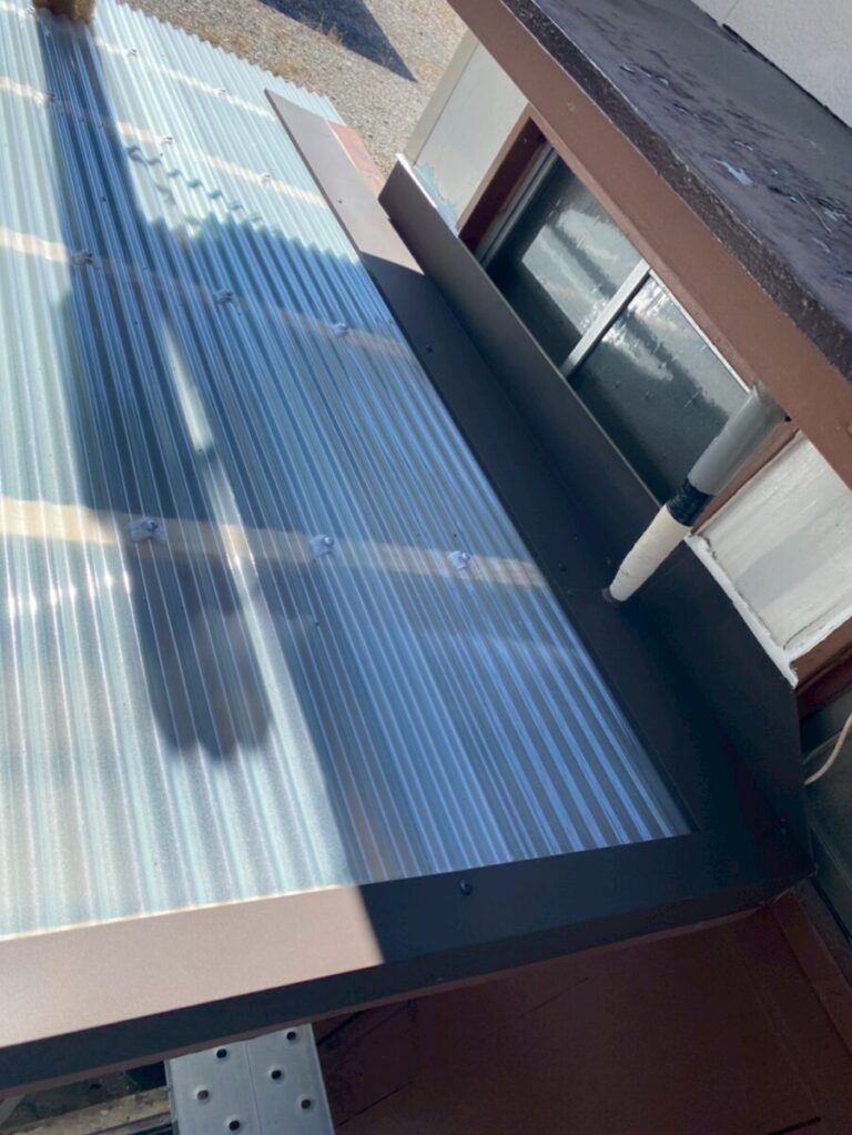 吉田町_T様_倉庫屋根葺き替え施工後3