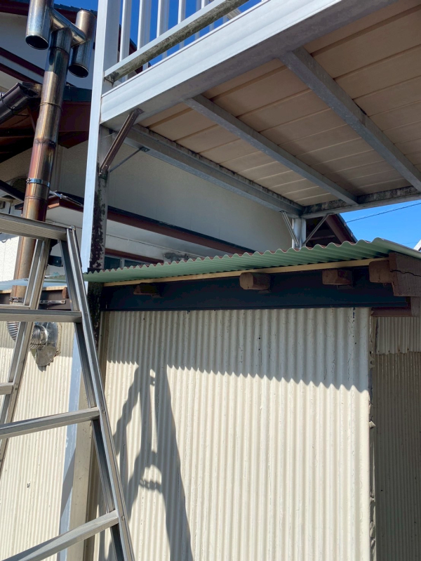 吉田町_T様_倉庫屋根葺き替え施工後