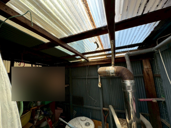 吉田町_T様_倉庫屋根葺き替え施工前