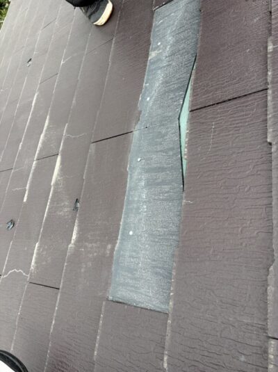 破損した軒天